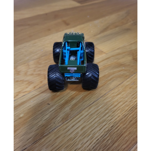 Hot Wheels Monster Jam Avenger Monster Truck Green Blue Chassis Flames Loose - Picture 3 of 9